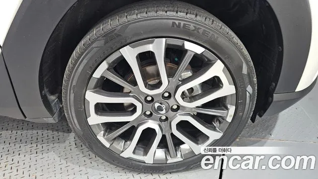 KGM Torres — Фото автомобиля 5