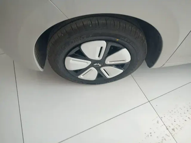 Wuling Hongguang Mini EV — Фото автомобиля 22