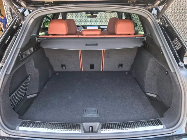 Audi Q5L — Фото автомобиля 10