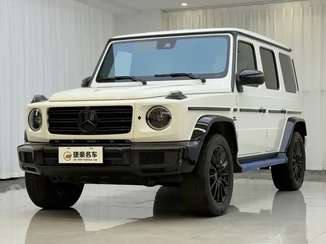 Mercedes-Benz G-Class — Фото автомобиля 2