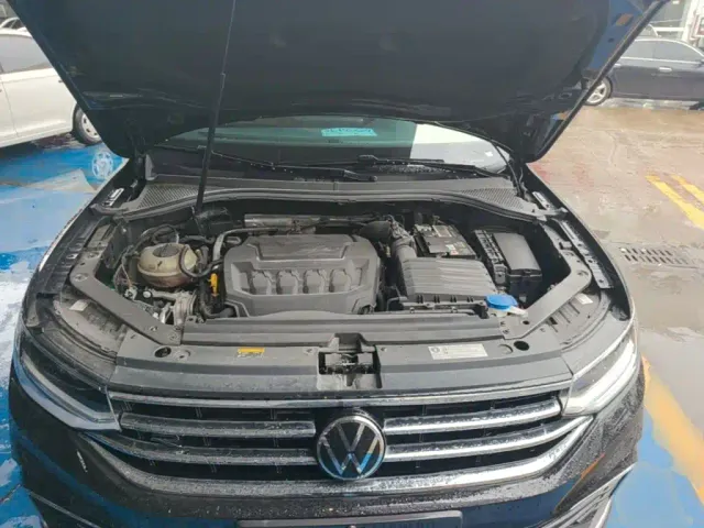 Volkswagen Tiguan L — Фото автомобиля 19