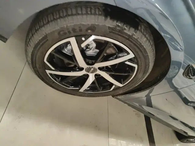 BYD Seal 07 DM-i — Фото автомобиля 22