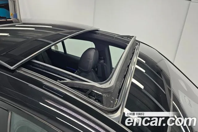 Mercedes-Benz GLE-Class — Фото автомобиля 12
