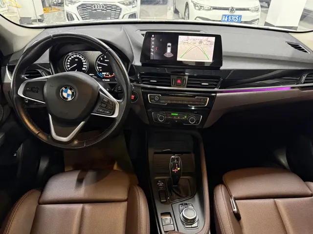 BMW X1 — Фото автомобиля 7