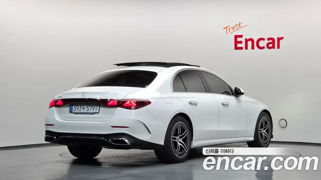 Mercedes-Benz E-Class W214 — Фото автомобиля 2