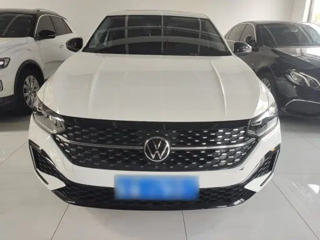 Volkswagen Lavida — Фото автомобиля 2