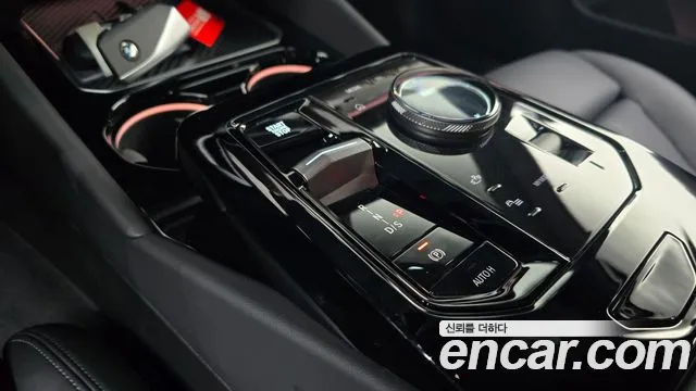 BMW 5-Series — Фото автомобиля 9