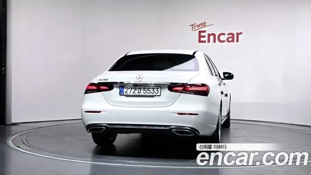 Mercedes-Benz E-Class W213 — Фото автомобиля 4