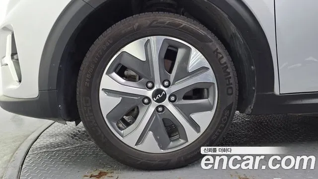 Kia Niro Niro Plus Air — Фото автомобиля 5
