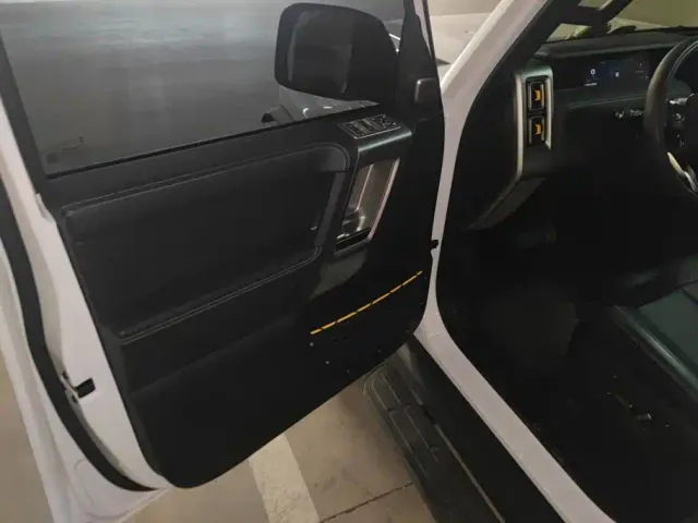 iCAR V23 — Фото автомобиля 7