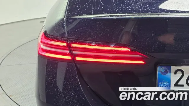BMW 5-Series — Фото автомобиля 23
