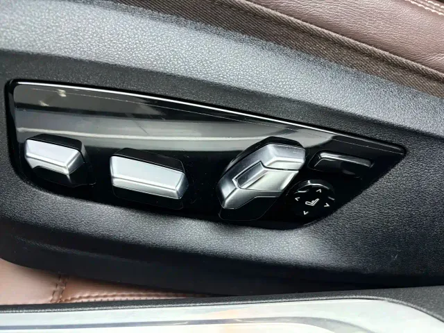 BMW 7 Series — Фото автомобиля 20