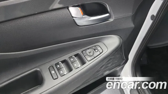 Hyundai Santafe Новый Santa Fe Дизель 2.2 2WD — Фото автомобиля 27