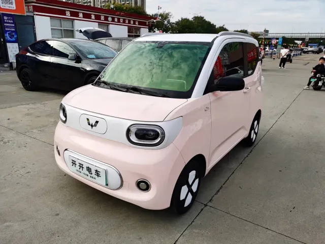 Фотография автомобиля — Wuling Hongguang Mini EV
