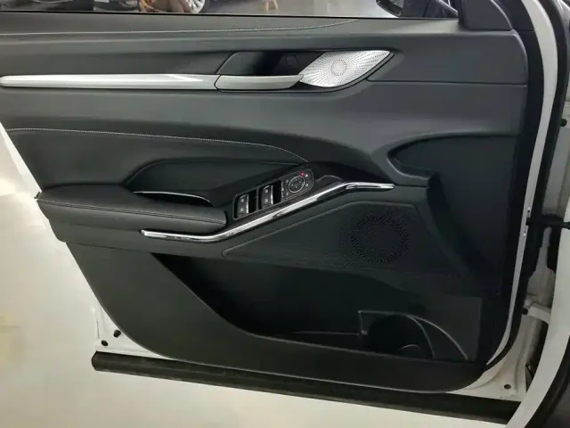 Haval H6 — Фото автомобиля 7