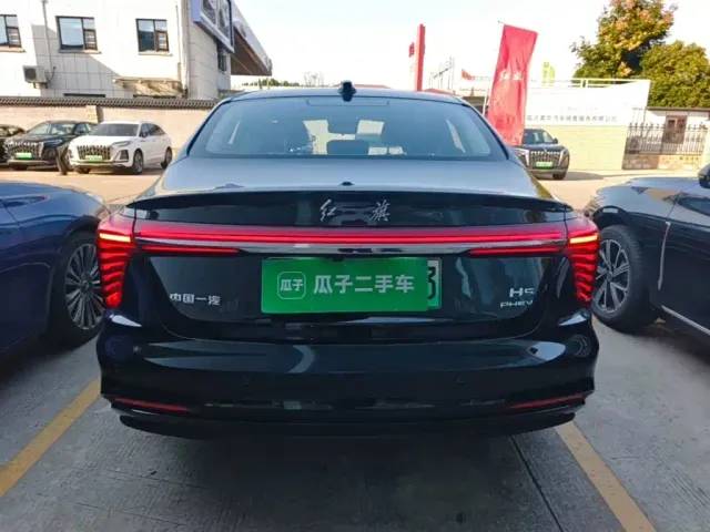 Hongqi H5 PHEV — Фото автомобиля 5