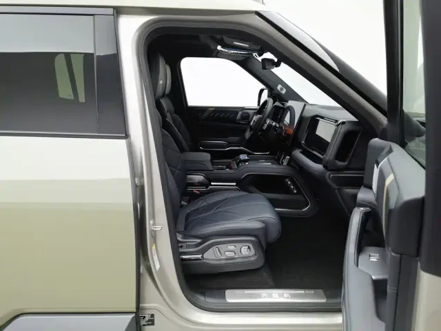BYD FangChengBao Leopard 8 — Фото автомобиля 23