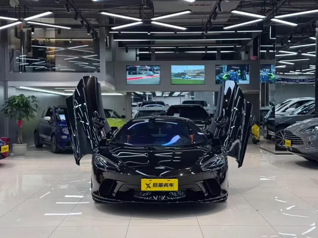 McLaren GT — Фото автомобиля 2