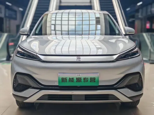 BYD Yuan PLUS — Фото автомобиля 3