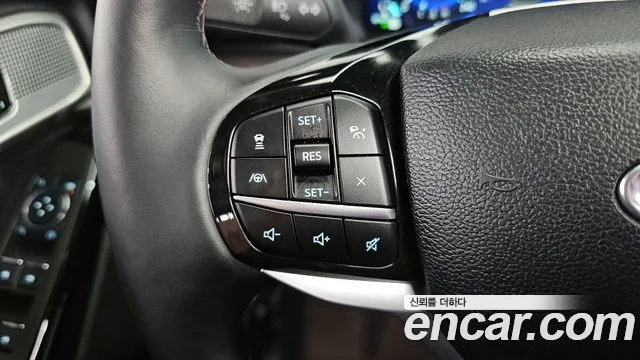 Ford Explorer Generation 6 — Фото автомобиля 20
