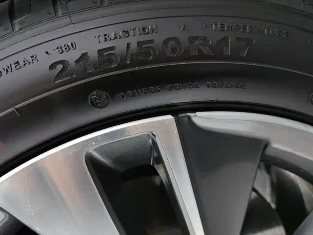 Peugeot 408 — Фото автомобиля 24