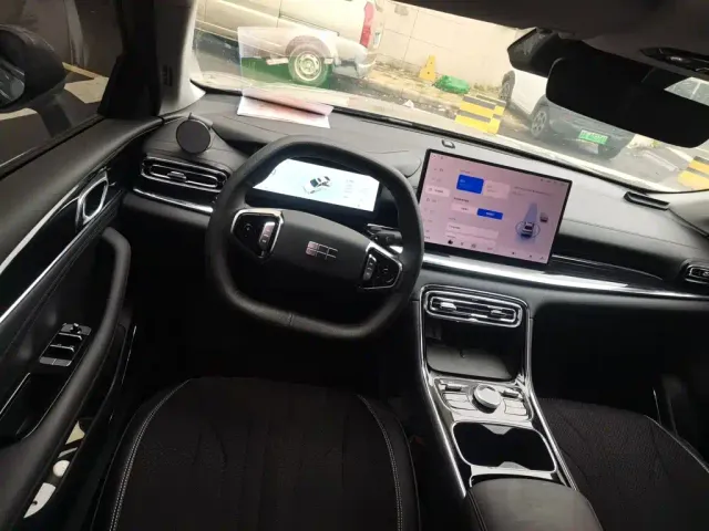 Geely Galaxy Stellar 6 — Фото автомобиля 6