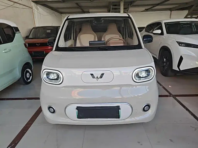 Wuling Hongguang Mini EV — Фото автомобиля 2