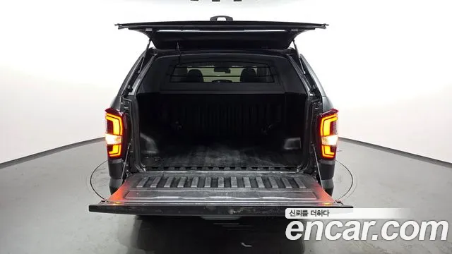 KG_Mobility_Ssangyong Rexton Новый Rexton Sport Дизель 2.2 4WD — Фото автомобиля 19