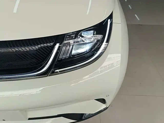 BYD Dolphin — Фото автомобиля 23