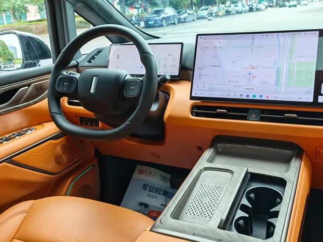 Wey Alpine — Фото автомобиля 19