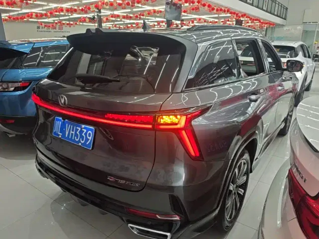 Changan CS75 Plus — Фото автомобиля 4