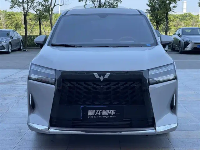 Wuling Starlight 730 — Фото автомобиля 2