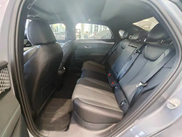 BYD Qin L — Фото автомобиля 10