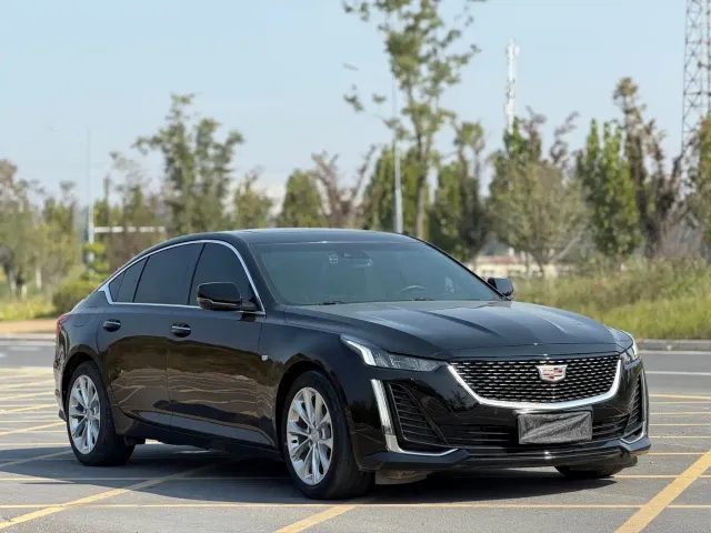 Cadillac CT5 — Фото автомобиля 3
