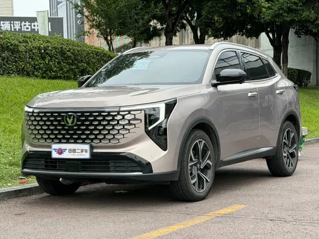 Фотография автомобиля — Changan CS55 Plus
