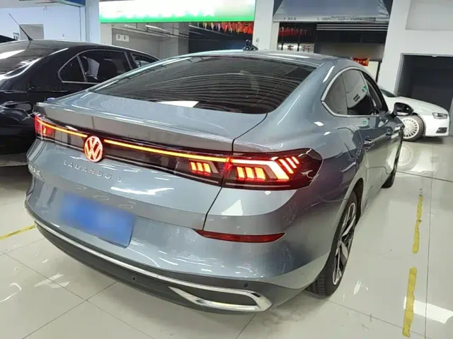 Volkswagen Lamando — Фото автомобиля 6