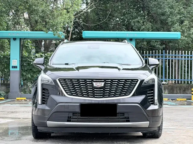 Cadillac XT4 — Фото автомобиля 2