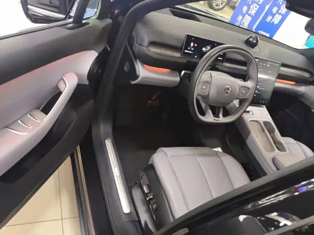 Nio EC6 — Фото автомобиля 15