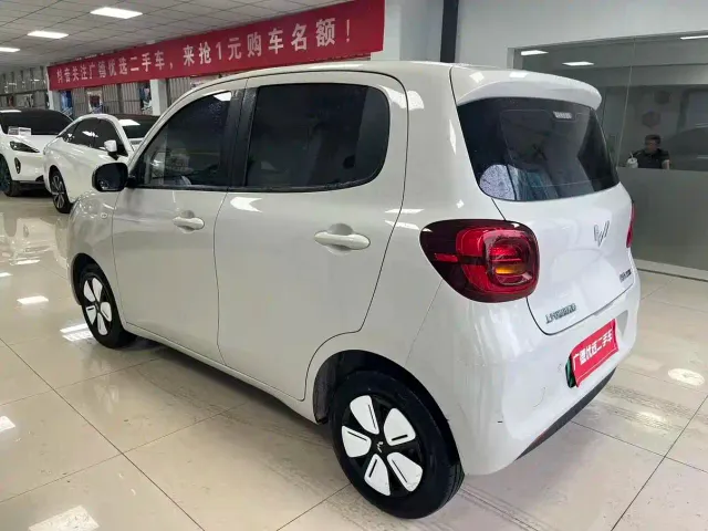 Wuling Hongguang Mini EV — Фото автомобиля 5
