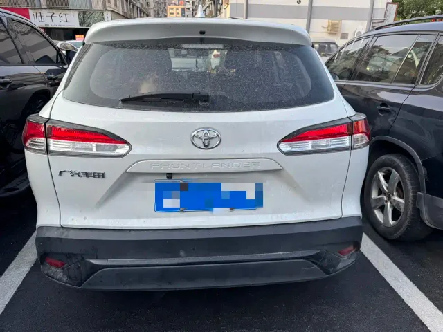 Toyota Frontlander — Фото автомобиля 11