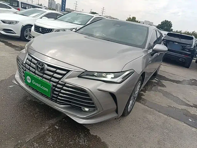 Фотография автомобиля — Toyota Avalon