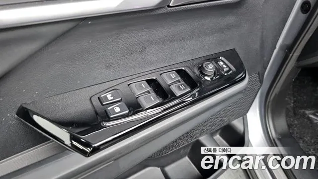 KG_Mobility_Ssangyong Torres Torres Битопливный 1.5 4WD — Фото автомобиля 14