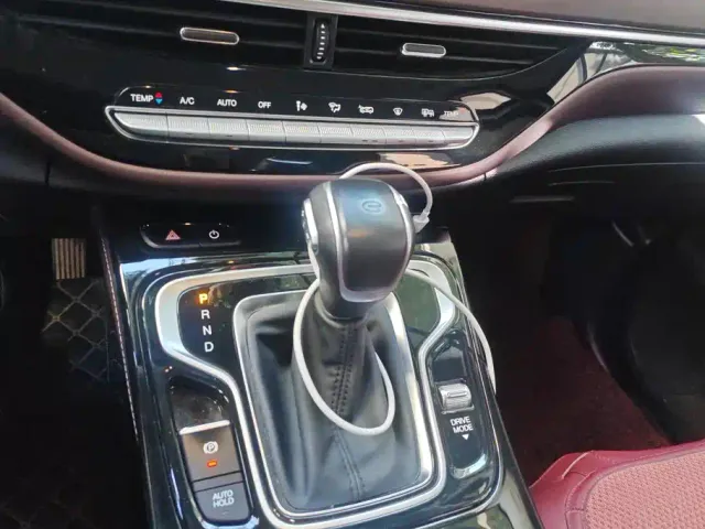 GAC Trumpchi M6 — Фото автомобиля 16