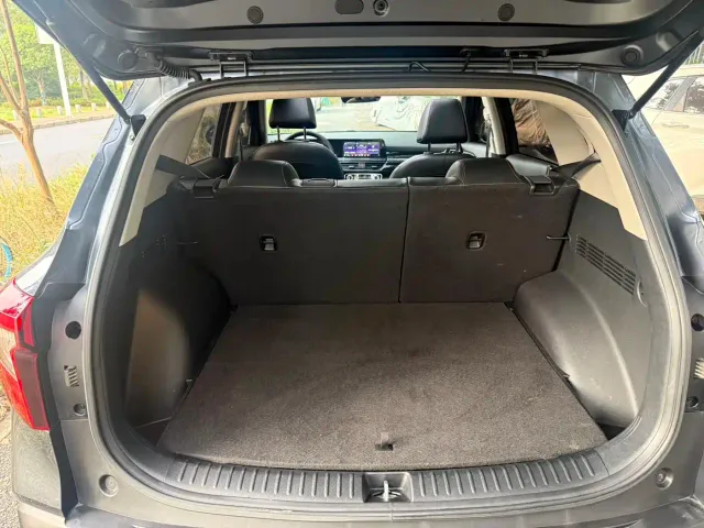 Kia Seltos — Фото автомобиля 15
