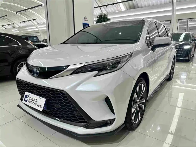 Фотография автомобиля — Toyota Granvia