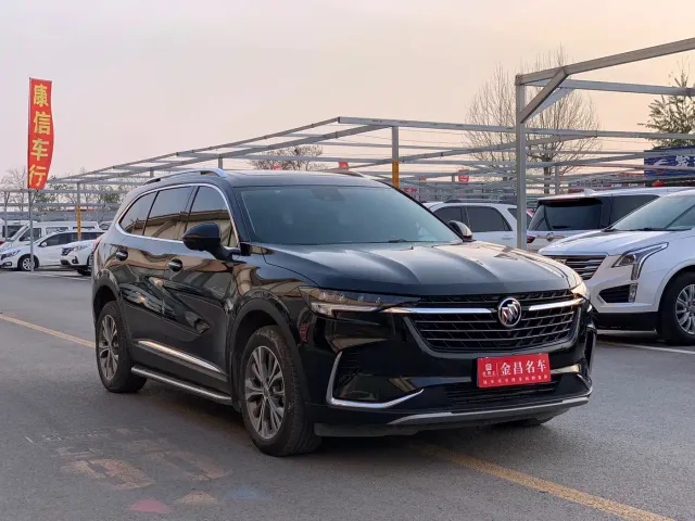 Buick Envision Plus — Фото автомобиля 3