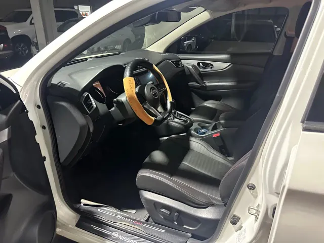 Nissan Qashqai — Фото автомобиля 4