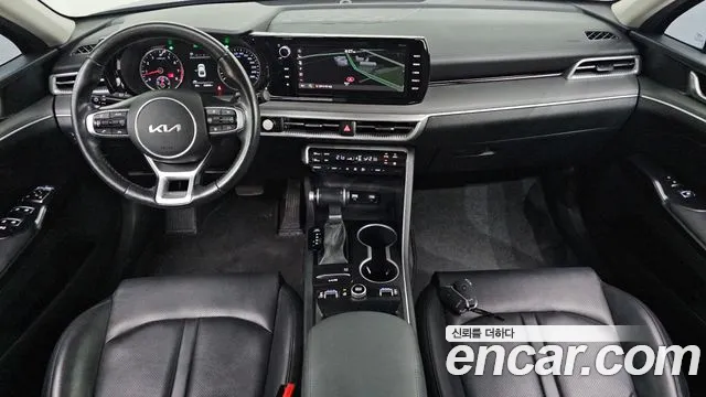 Kia K5 Generation 3 — Фото автомобиля 10