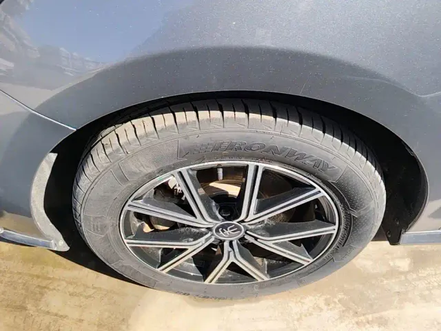BYD Song MAX — Фото автомобиля 22