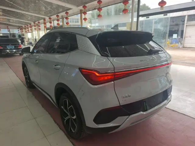 BYD Yuan PLUS — Фото автомобиля 4